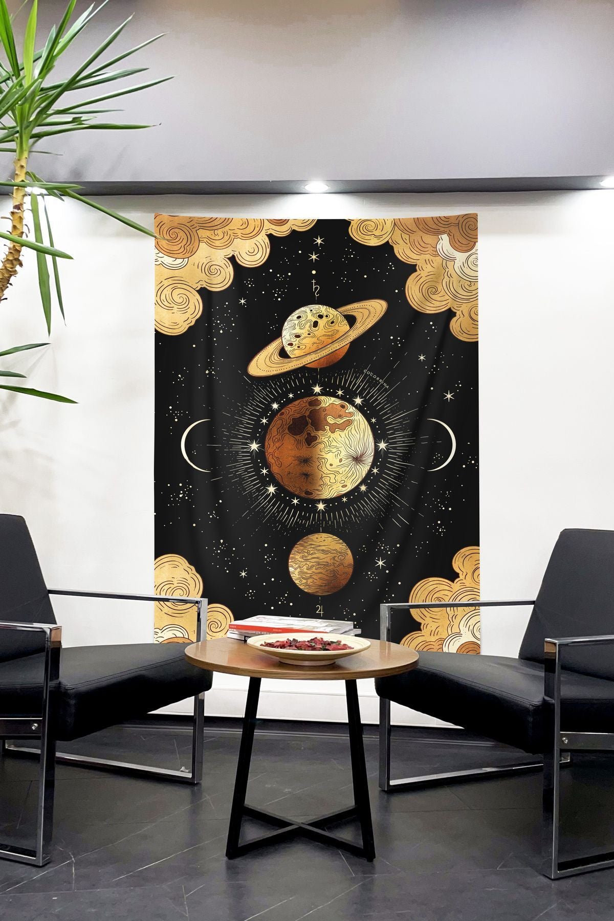 Uzayın Derinlikleri Saturn Ay ve Yıldızlar