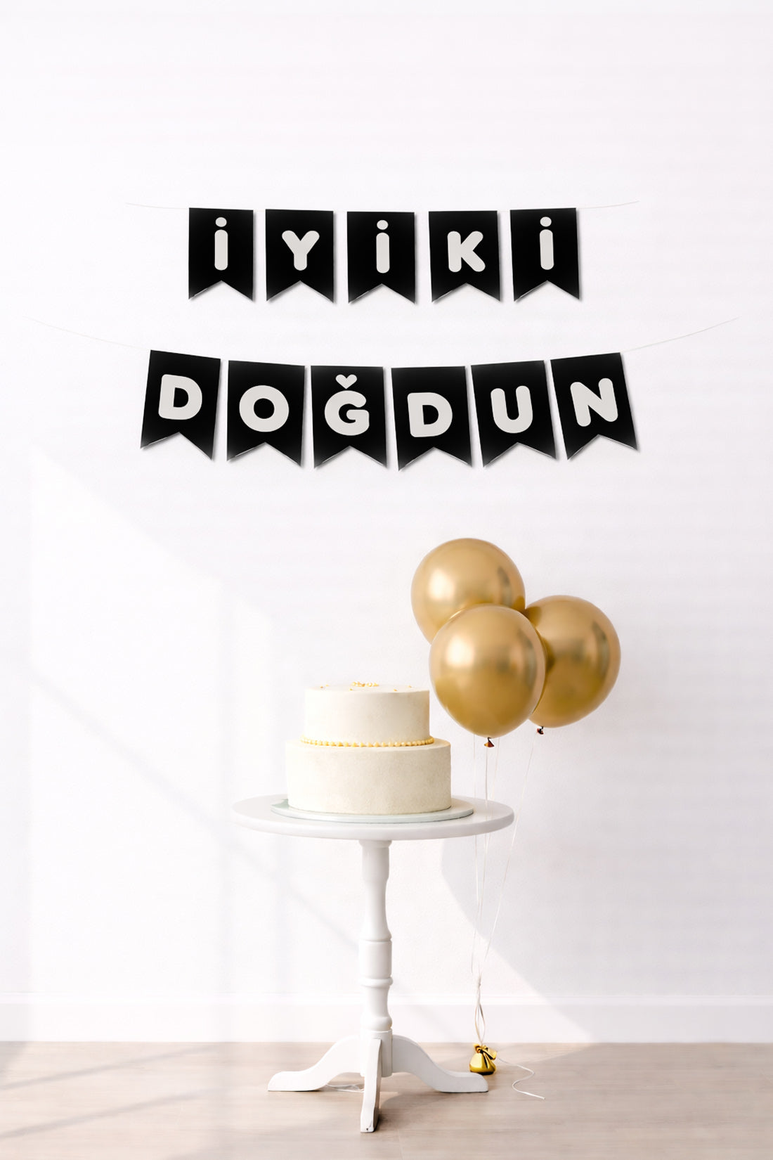 Siyah/Gümüş İyi Ki Doğdun Karton Flama (#FL015)