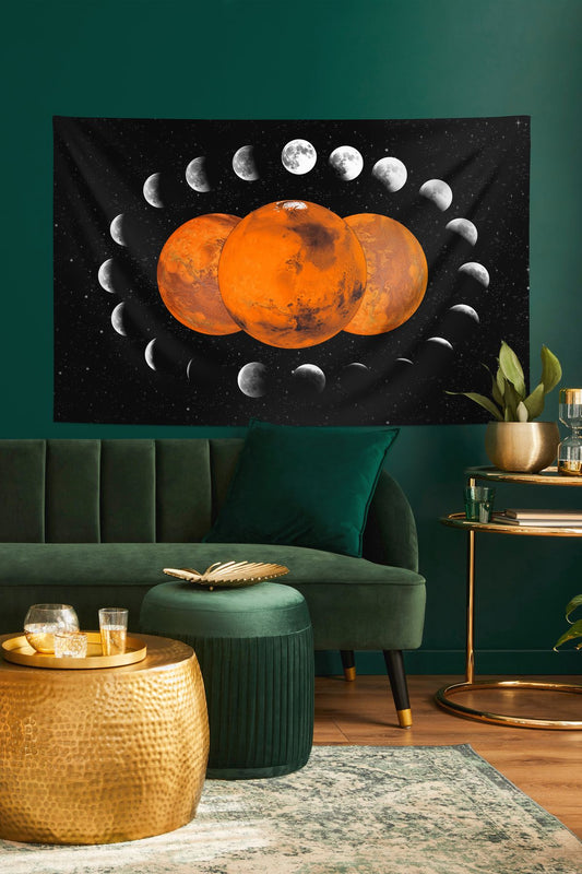 Mars'a Yolculuk " Ayın Evreleriyle Çevrili